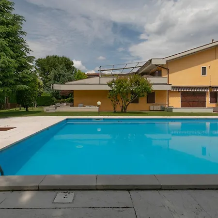 Casa Marisa - In Con Piscina Apartment