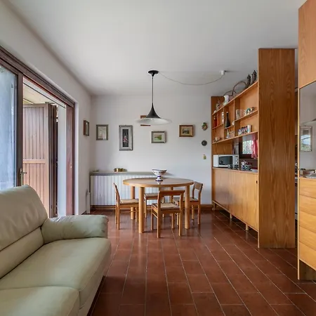 Casa Marisa - In Con Piscina Apartment *